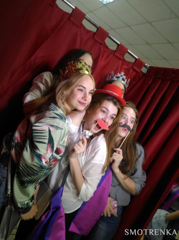 PhotoBox