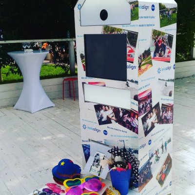 PhotoBox