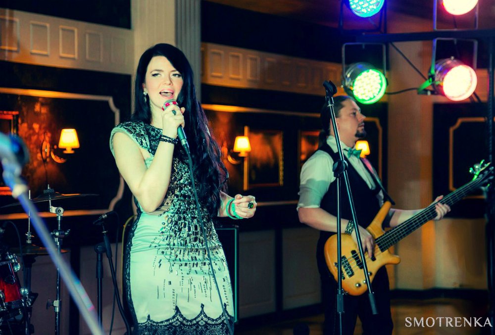 Helen KISS band