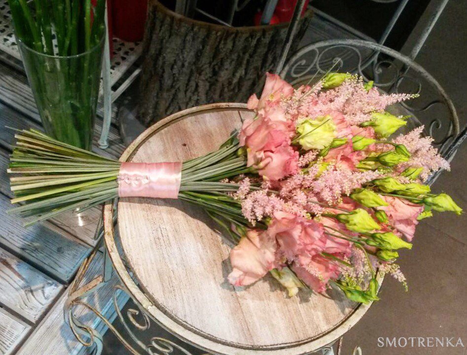Meshel flowers