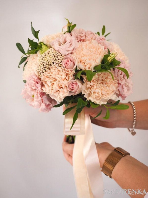 Kleo Flowers студия флористики и декора