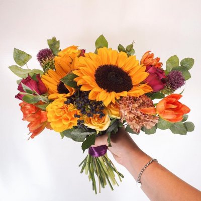 Kleo Flowers студия флористики и декора