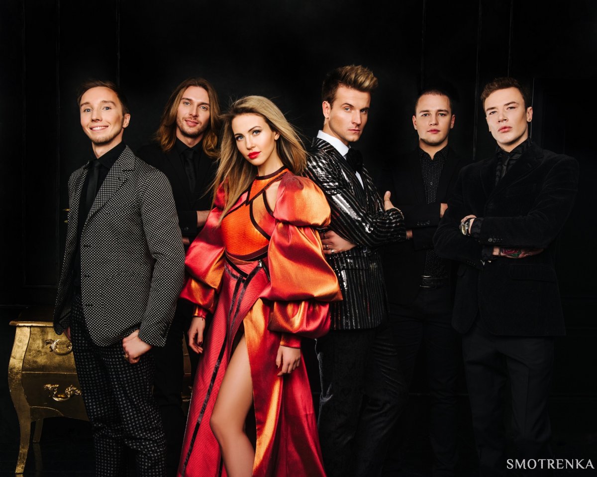 Luxury Band