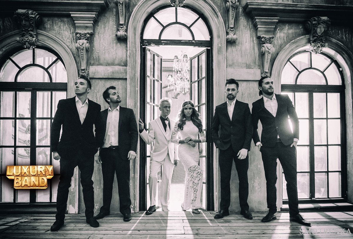 Luxury Band