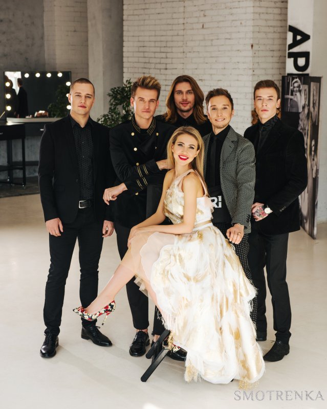Luxury Band