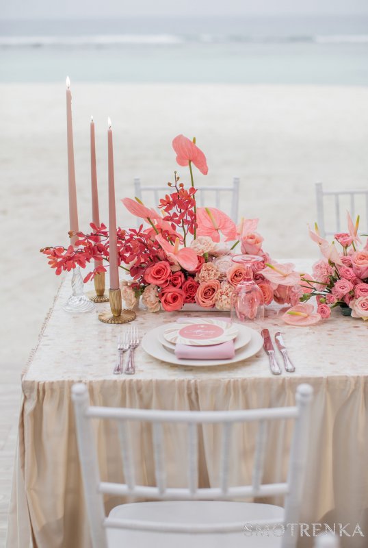 FLOWERBAZAR STUDIO