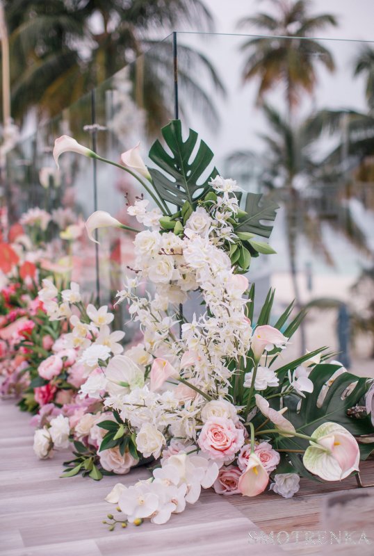 FLOWERBAZAR STUDIO