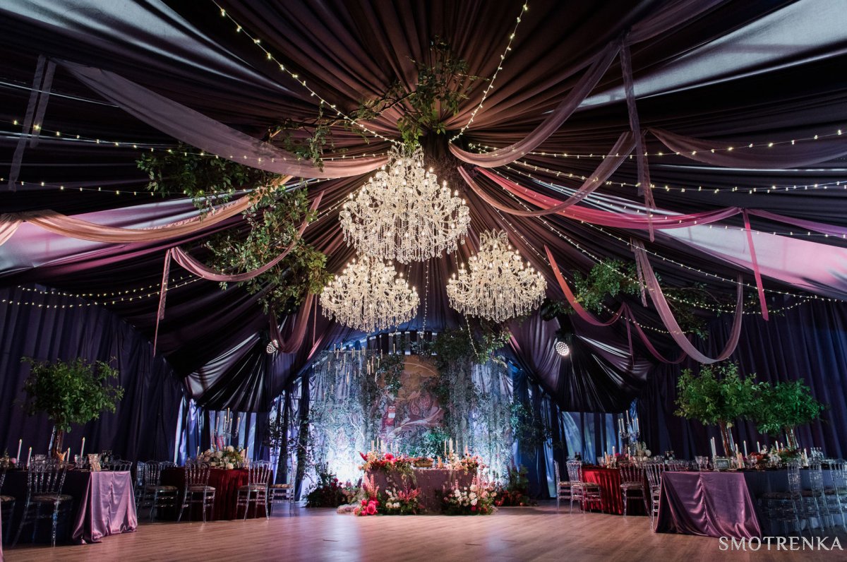FLOWERBAZAR STUDIO