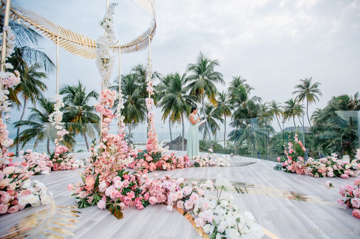 FLOWERBAZAR STUDIO