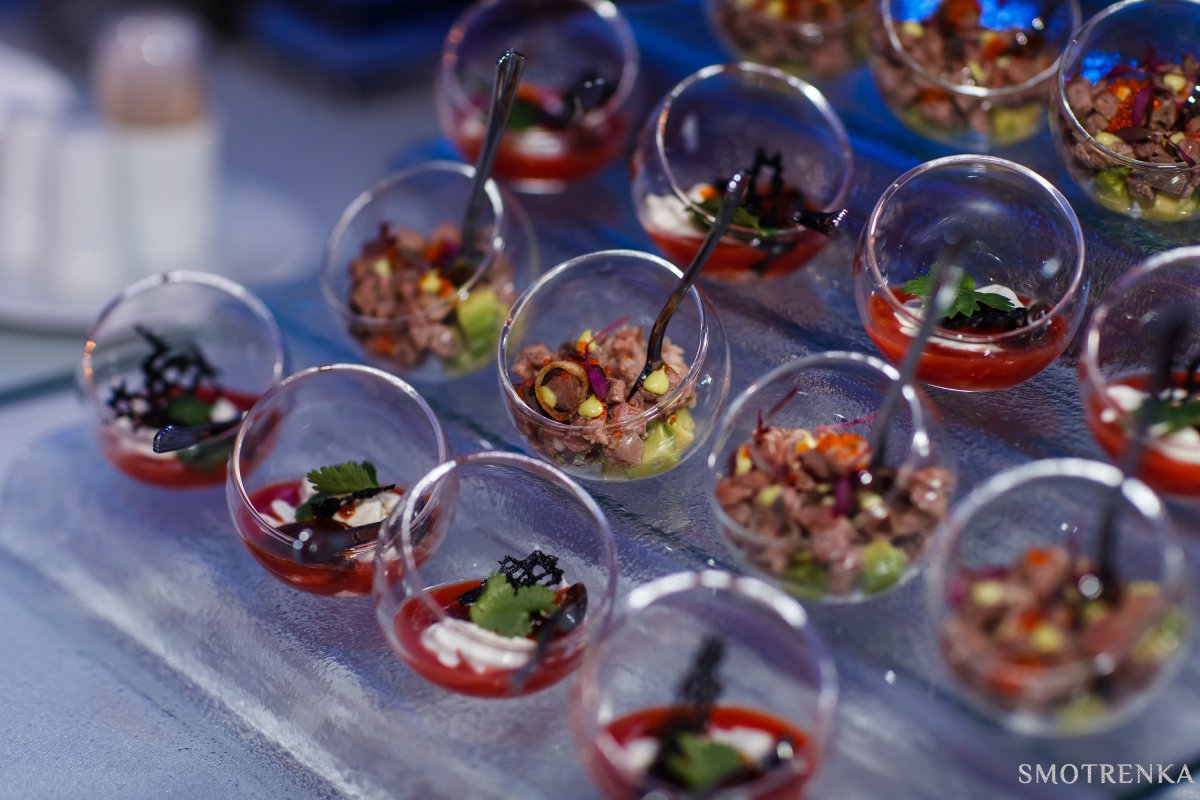Dellos Catering