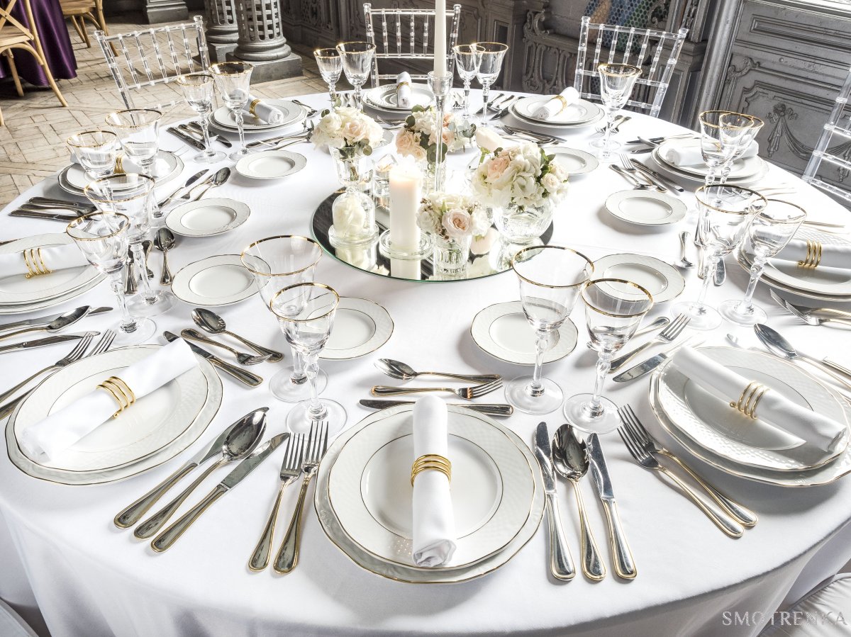Dellos Catering