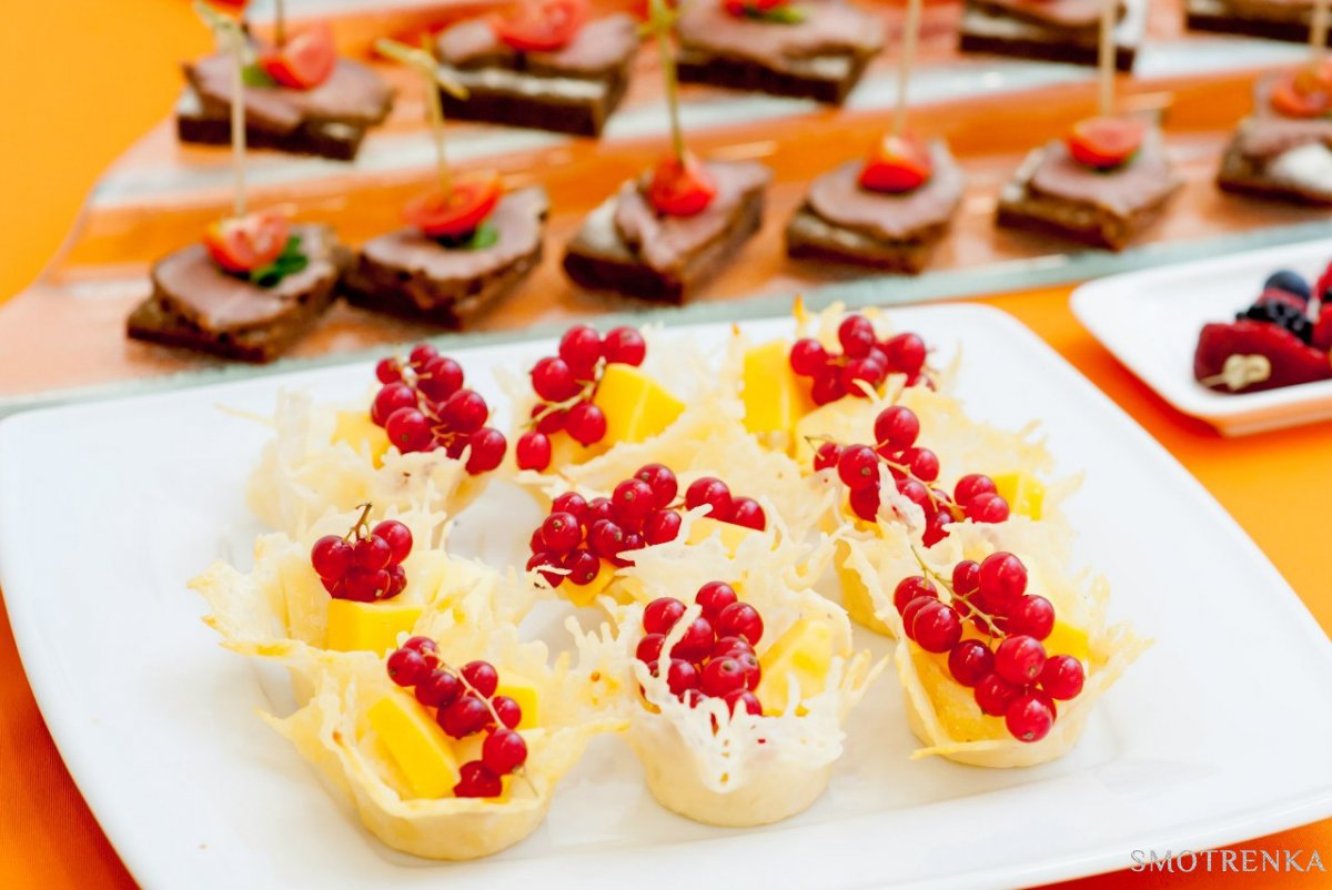 16 Tons Catering