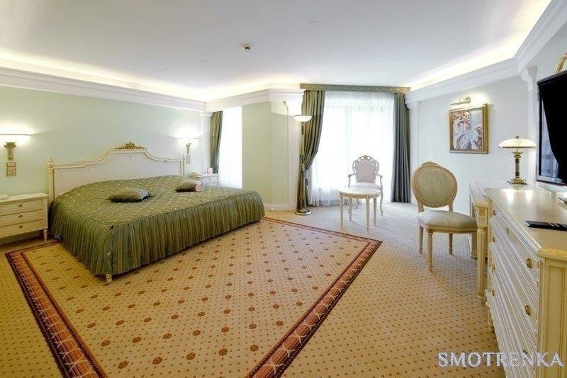 Гостиница Crowne Plaza Moscow
