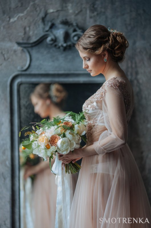 POLINA MIKHAILOVA