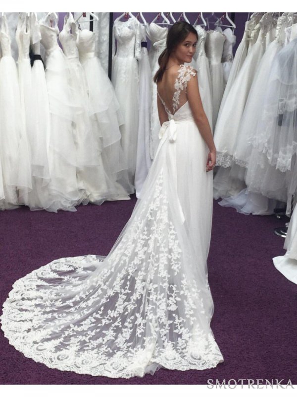 SACURA wedding dresess 