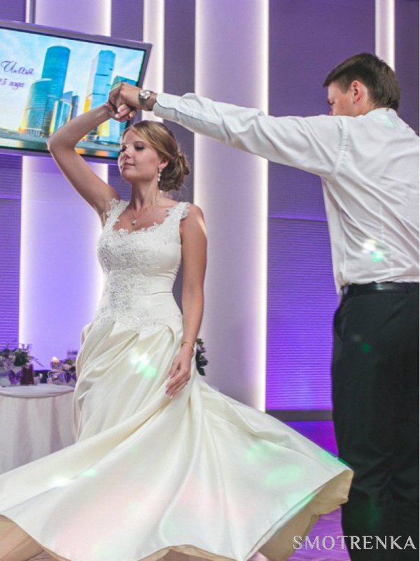 SACURA wedding dresess 