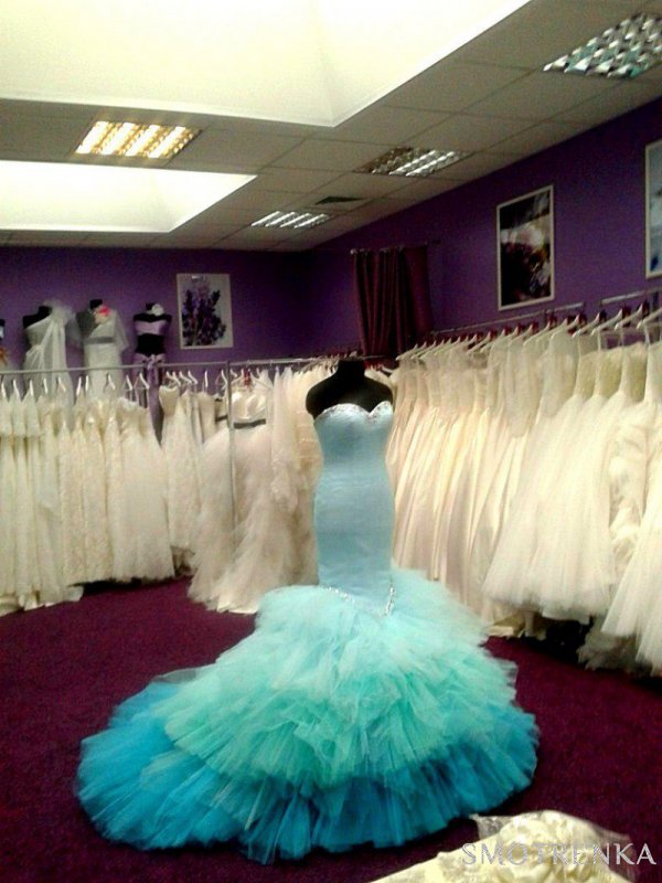 SACURA wedding dresess 