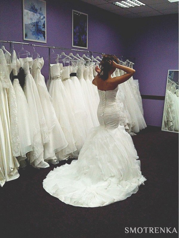 SACURA wedding dresess 