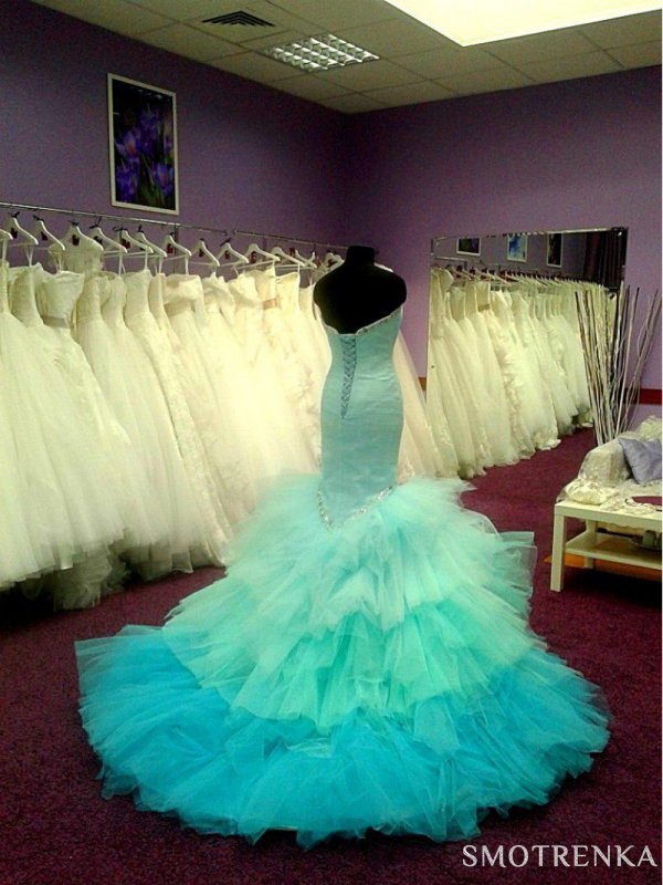 SACURA wedding dresess 