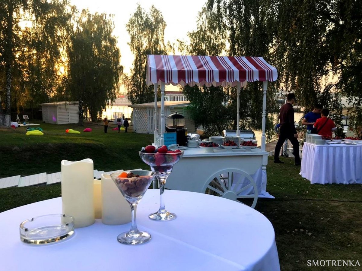 Pelican Yacht Club