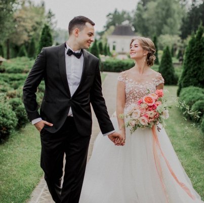 MHoliday WEDDING
