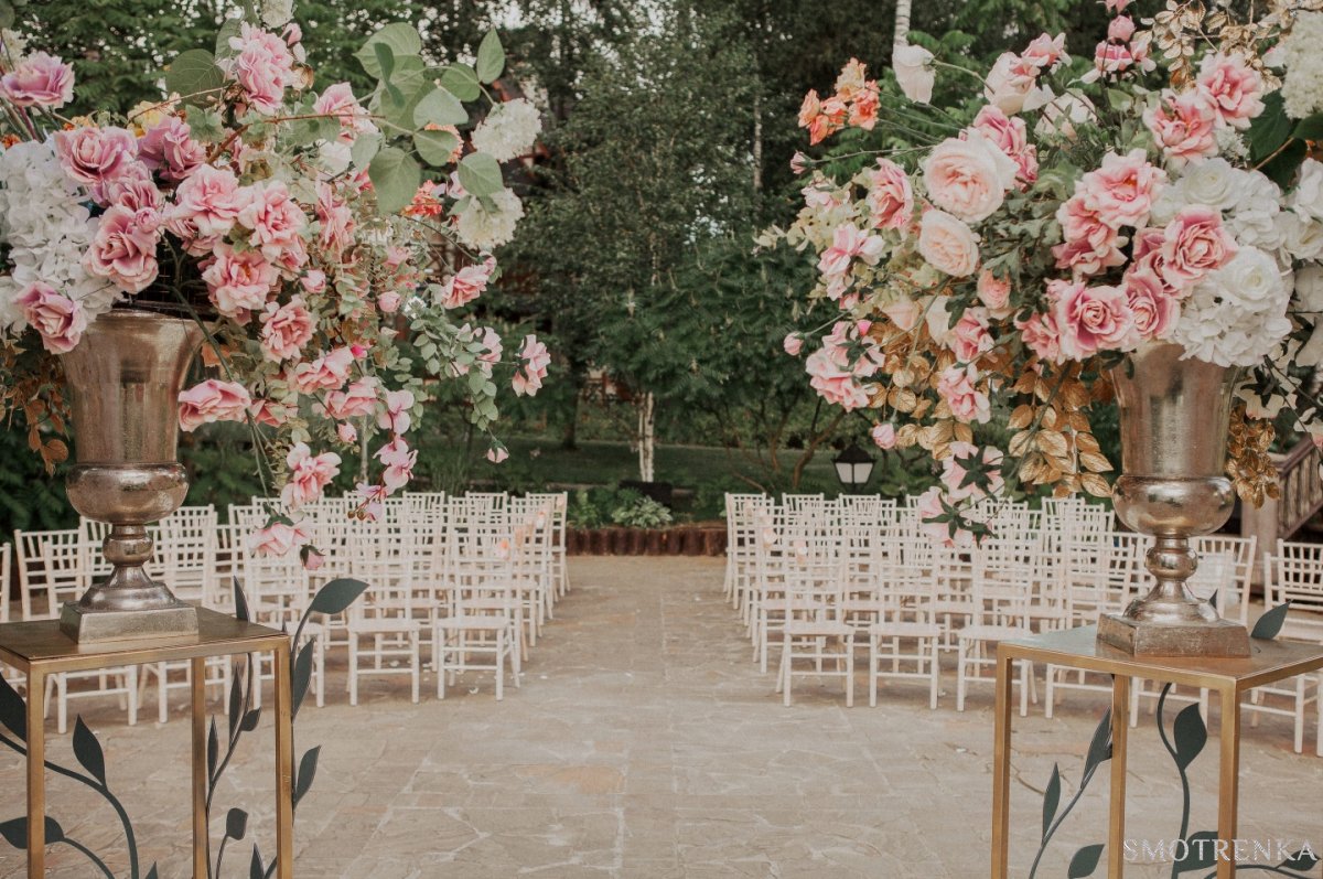 MHoliday WEDDING