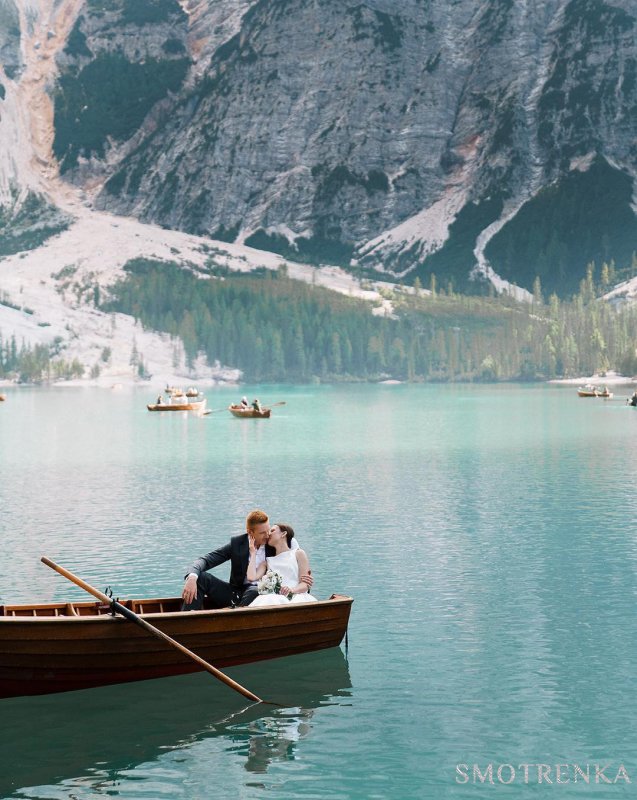 The Global Wedding