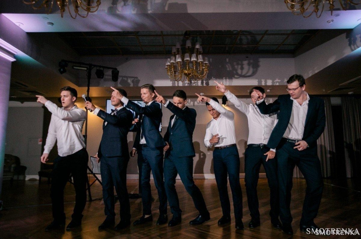 Борис Елисеев