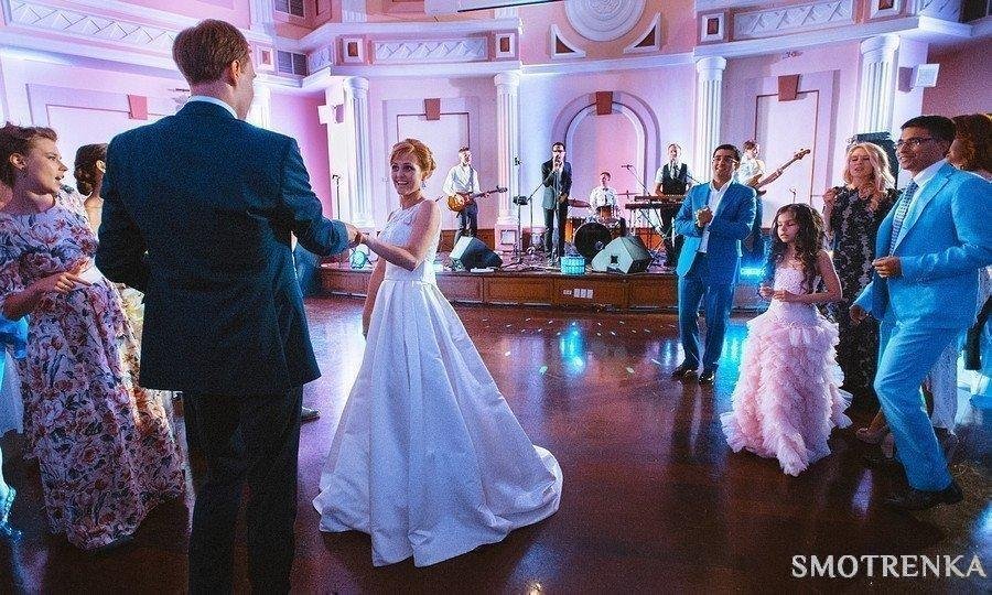 Кавер-группа Впечатлительные Люди