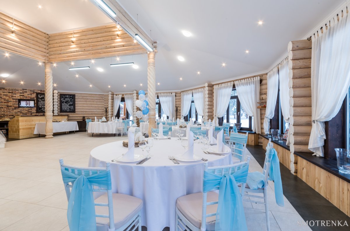 CLUBBARIN eco hotel &amp; bar