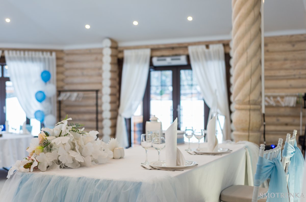 CLUBBARIN eco hotel &amp; bar