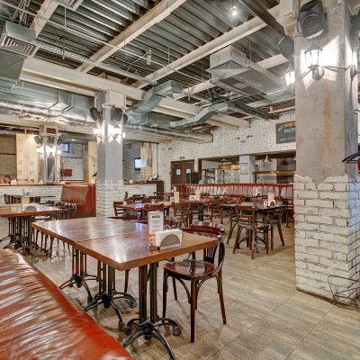 Main street cafe