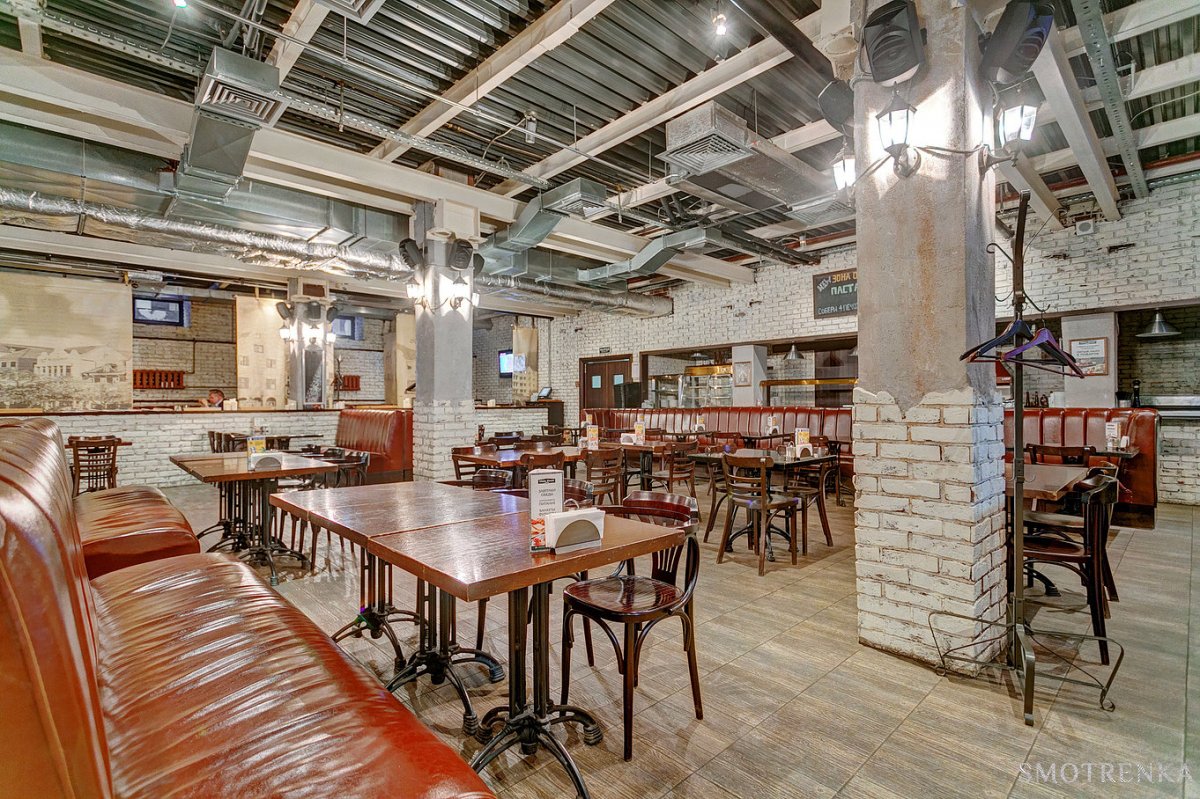 Main street cafe