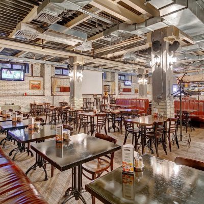Main street cafe