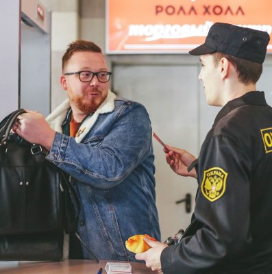 Сергей Голуб фокусник-иллюзионист