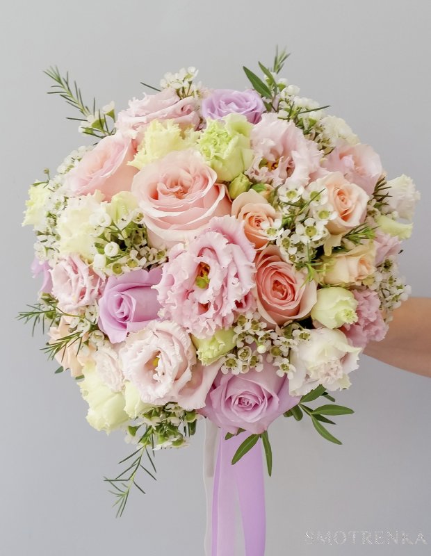 Свадебный букет из роз LIME&PINK - 5 600 ₽