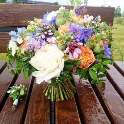 VESNA FLORAL