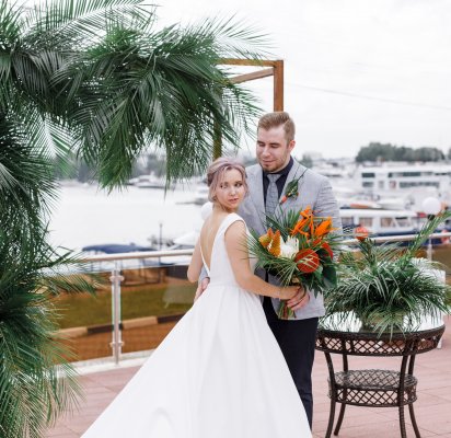 VESNA FLORAL