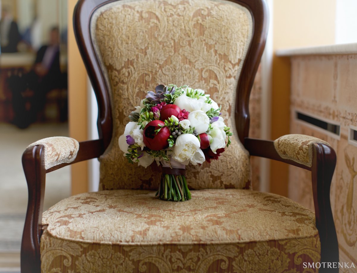 VESNA FLORAL