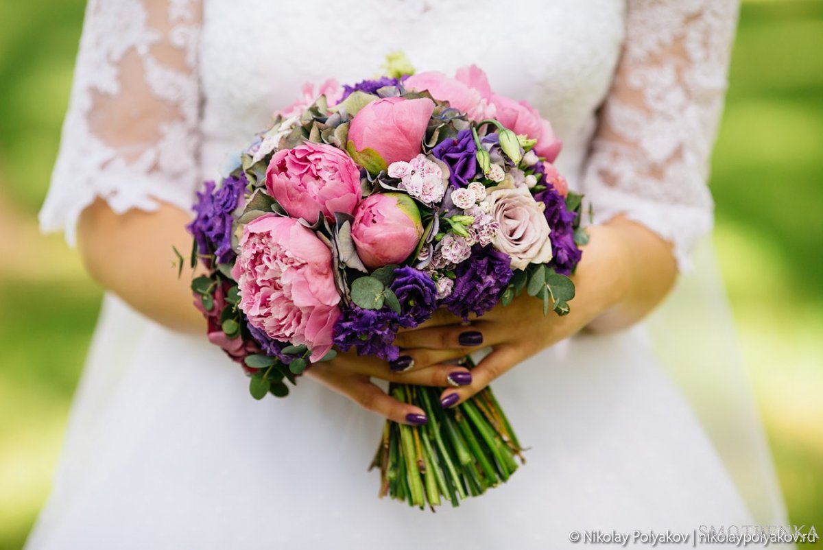 VESNA FLORAL