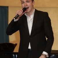 Кавер-певец Михаил Федицкий